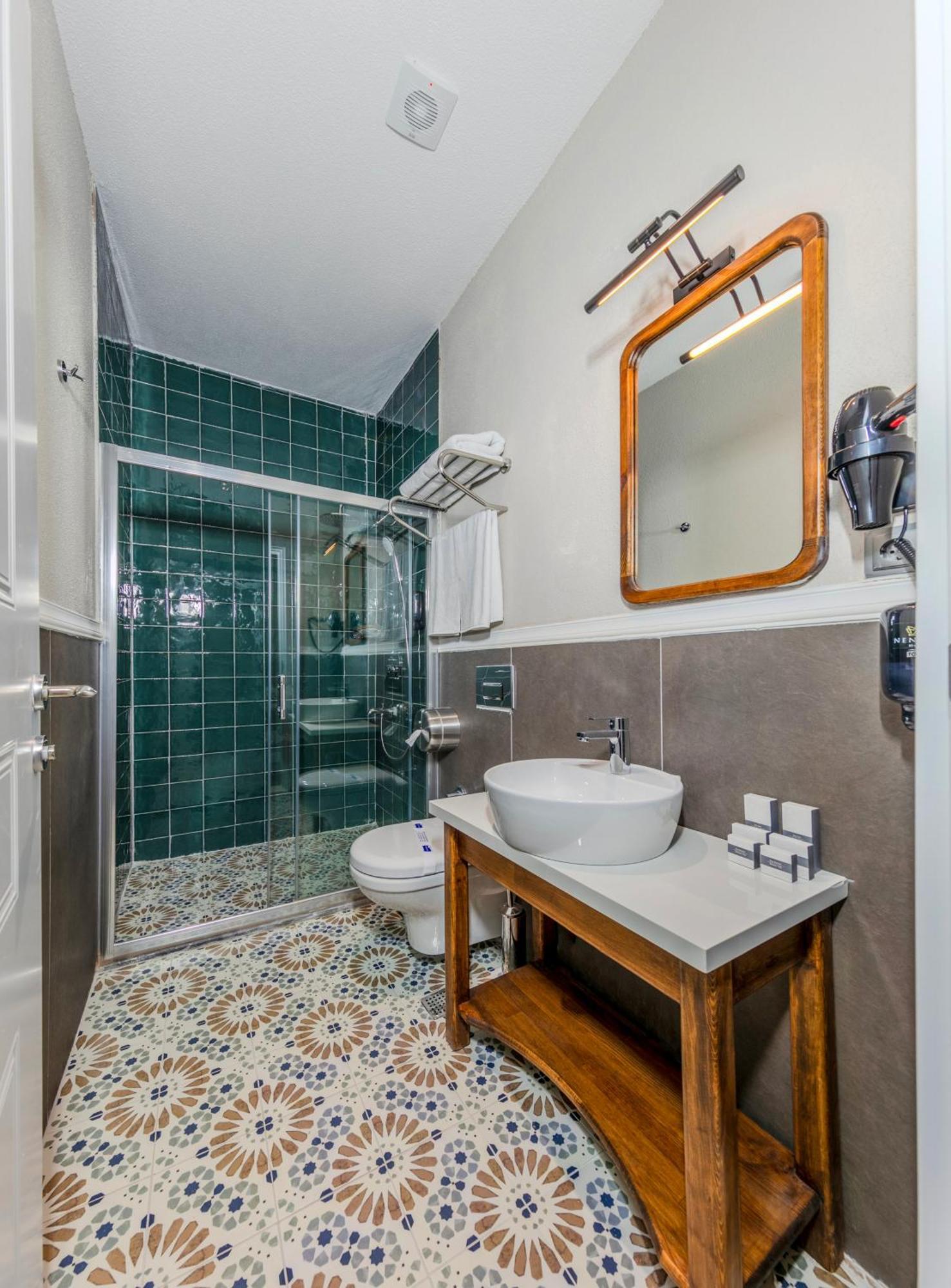 Nenessa Airport Hotel Arnavutkoy Dış mekan fotoğraf